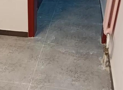 临渭瓷砖空鼓维修公司分享下临渭地砖空鼓了怎么办